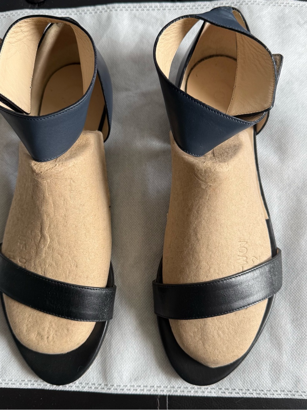 Chloe Black Leather Ankle-Strap Sandals